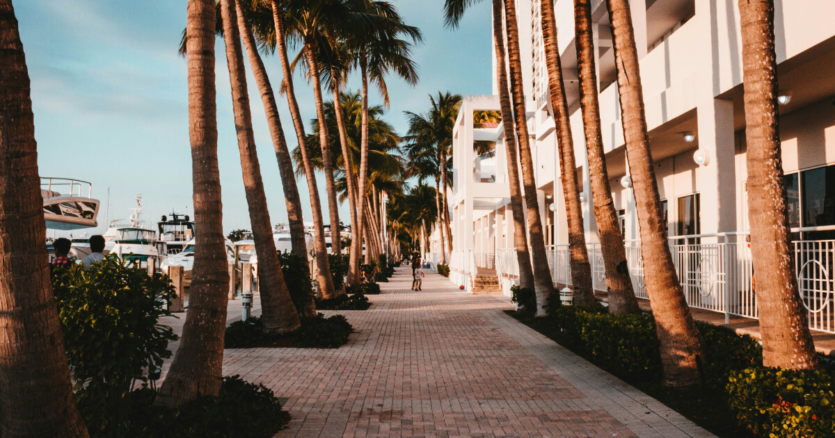 10 Reasons to Hire a Professional Pompano Beach Property Manager